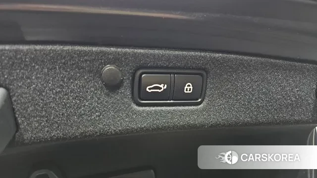 Hyundai The New Grandeur IG id 3587056 из Кореи 11