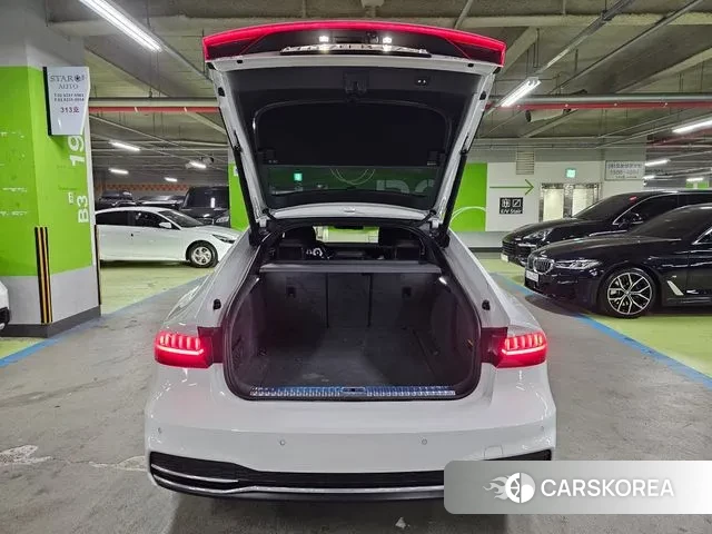 Audi A7 (4K) id 3646670 из Кореи 11