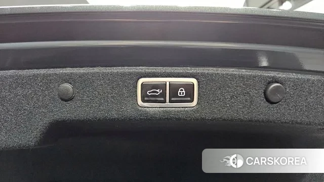 Hyundai Grandeur Hybrid (GN7) id 3007064 из Кореи 11