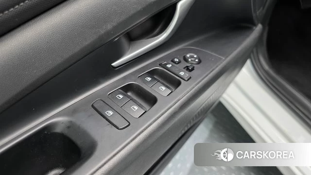 Hyundai Avante Hybrid (CN7) id 4469401 из Кореи 11