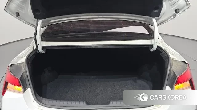 Hyundai Avante (CN7) id 2984906 из Кореи 11