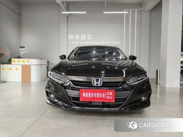 Honda Accord id 4307778 из Китая 11