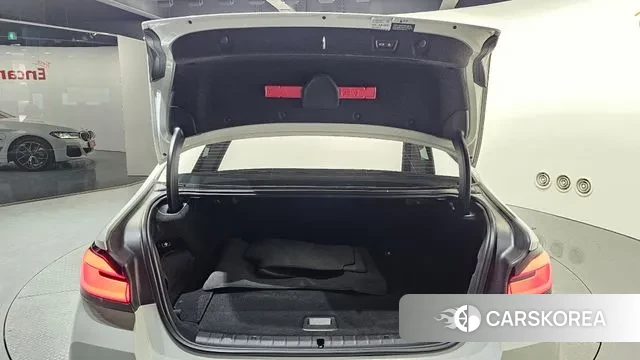 BMW 5 Series (G30) id 3639341 из Кореи 11