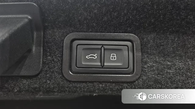 Audi A6 (C8) id 3788319 из Кореи 11