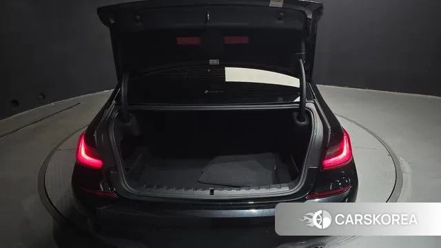 BMW 3 Series (G20) id 3438539 из Кореи 11