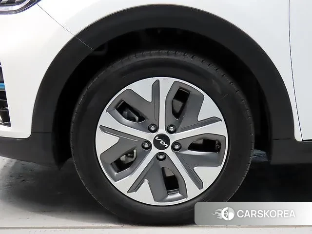 Kia Niro EV id 2895344 из Кореи 11