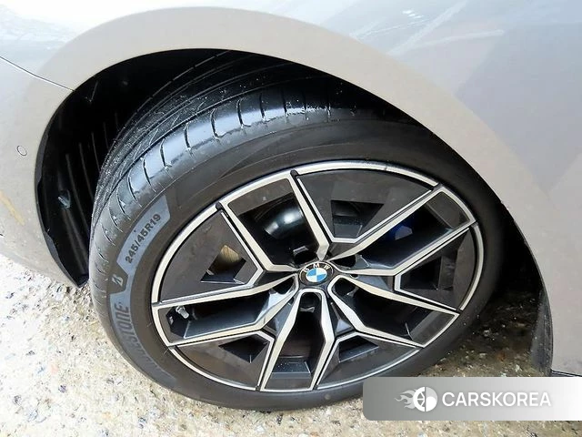 BMW 5 Series (G60) id 4612271 из Кореи 11