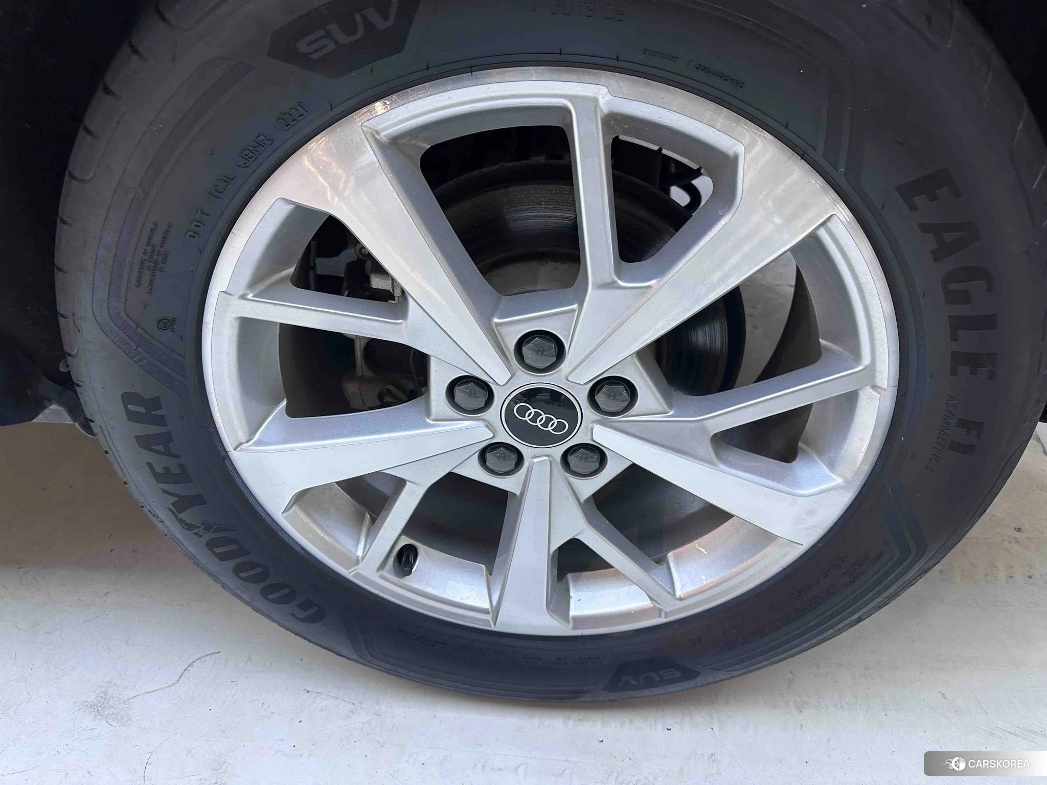Audi Q3 Sportback id 4405822 из Китая 11