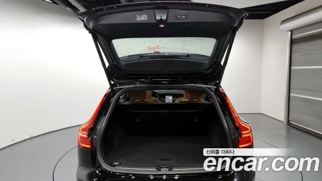 Volvo V60 Cross-Country 2nd Generation id 2579809 из Кореи 11