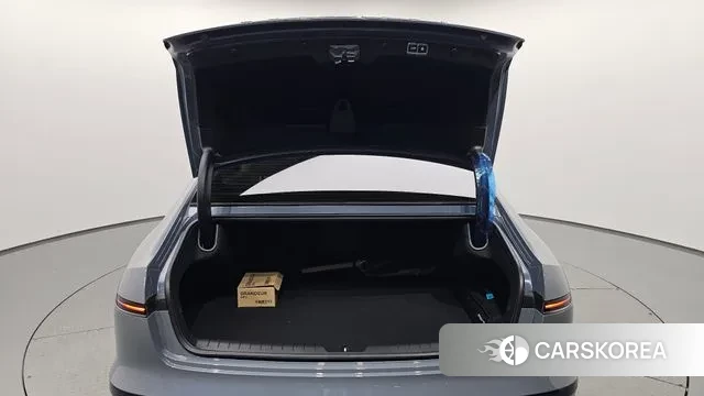 Hyundai Grandeur (GN7) id 3236940 из Кореи 11