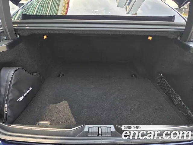 Maserati Quattroporte id 2718166 из Кореи 11