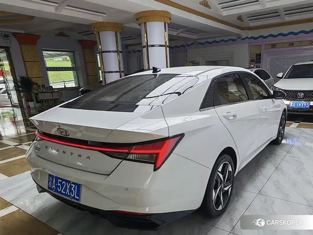 Hyundai Elantra id 4628190 из Китая 11