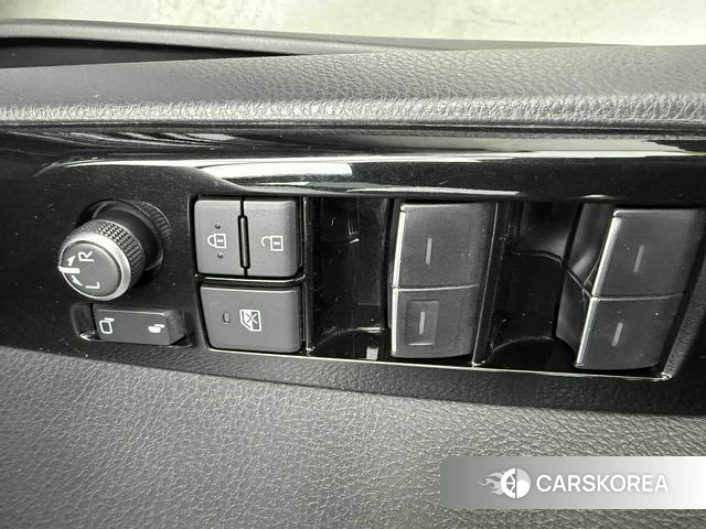 Toyota Camry id 3908339 из Китая 11