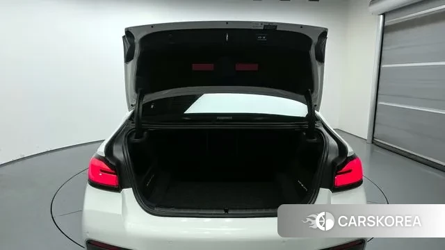 BMW 5 Series (G30) id 3012402 из Кореи 11