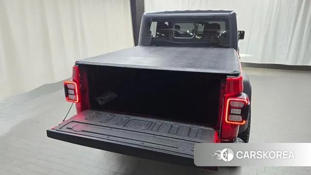 Jeep Gladiator (JT) id 3012351 из Кореи 11