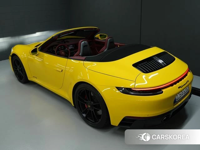 Porsche 911(992) id 4613039 из Кореи 11