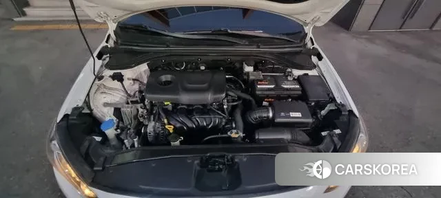 Hyundai Avante AD id 3460146 из Кореи 11