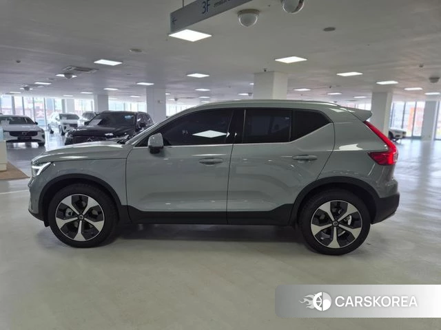 Volvo XC40 id 4400137 из Кореи 11