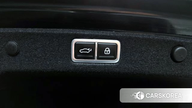 Hyundai Grandeur (GN7) id 3897254 из Кореи 11