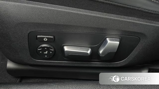BMW 8 Series (G15) id 4791803 из Кореи 11
