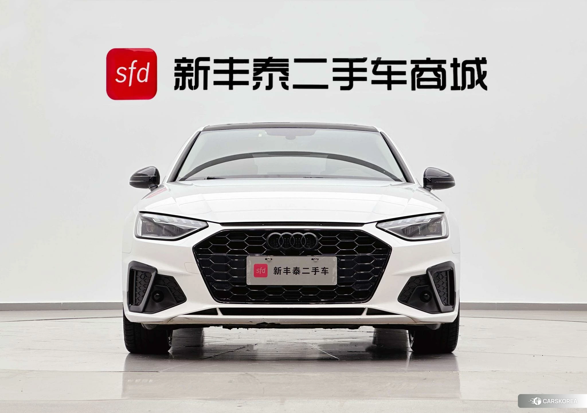 Audi A4L id 4467453 из Китая 11