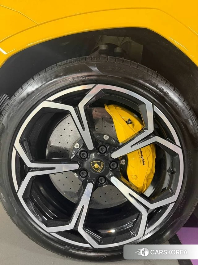 Lamborghini Urus id 3842254 из Кореи 11