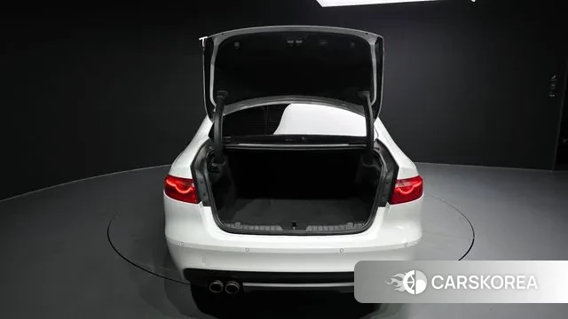 Jaguar XF (X260) id 3238774 из Кореи 11