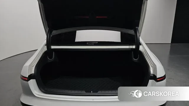 Hyundai Grandeur Hybrid (GN7) id 2939361 из Кореи 11