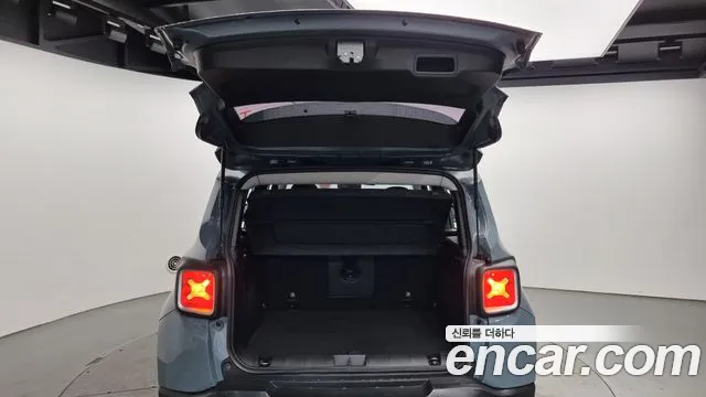 Jeep Renegade id 2818903 из Кореи 11