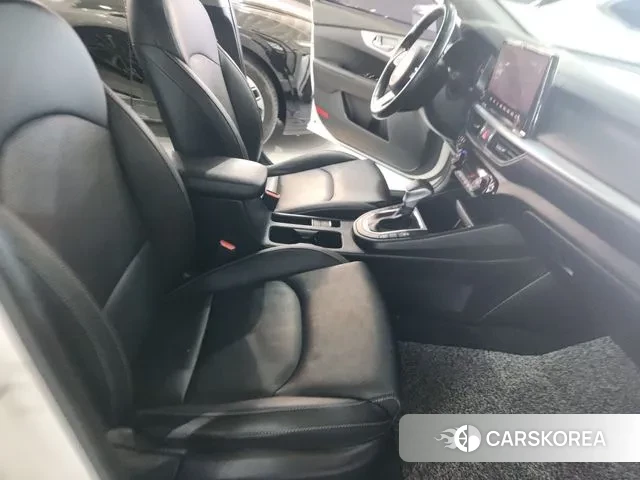 Kia The New K3 2nd generation id 3576918 из Кореи 11