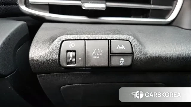 Hyundai Avante Hybrid (CN7) id 3371046 из Кореи 11