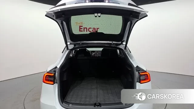 Tesla Model Y id 3467451 из Кореи 11