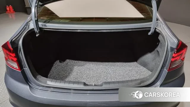 Hyundai The New Avante AD id 3519925 из Кореи 11