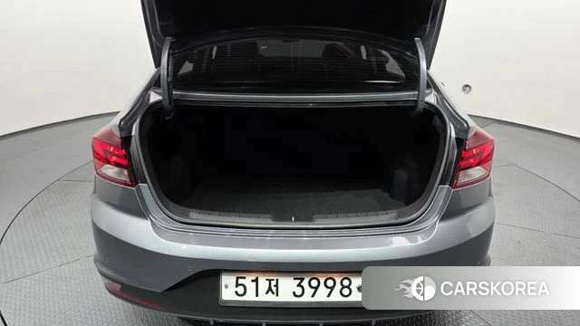 Hyundai The New Avante AD id 4430281 из Кореи 11