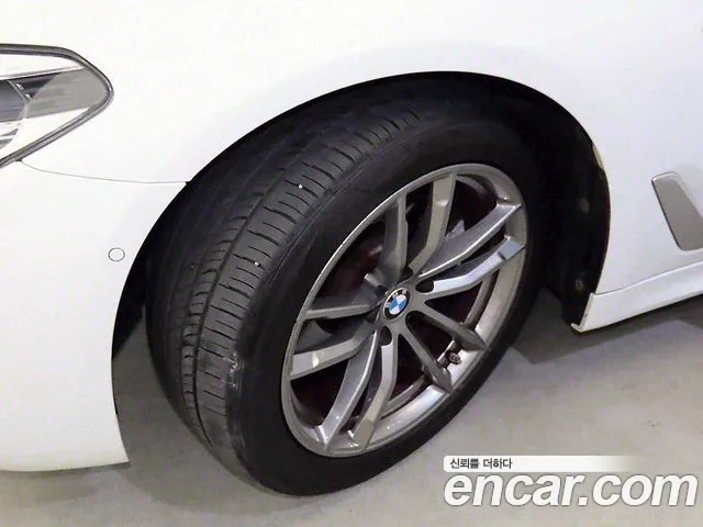 BMW 5 Series (G30) id 2881502 из Кореи 11