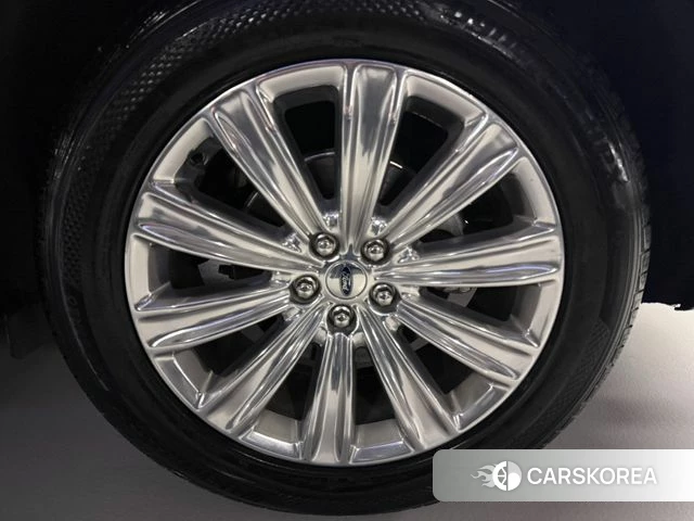 Ford Explorer 6th Generation id 4309991 из Кореи 11