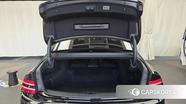 Genesis Electrified G80 (RG3) id 3877866 из Кореи 11