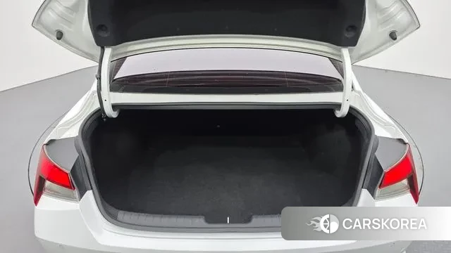 Hyundai Avante (CN7) id 3160867 из Кореи 11