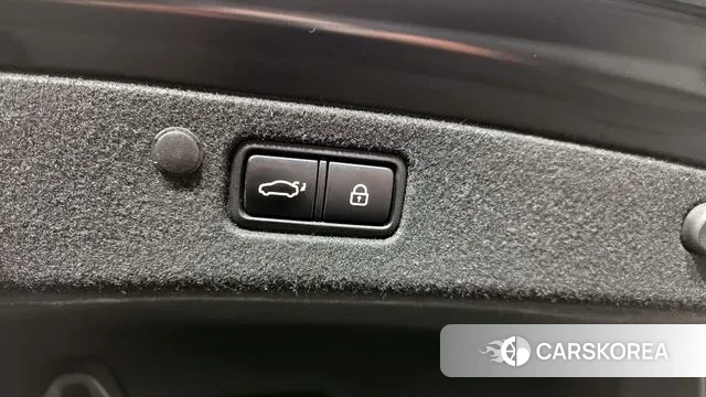 Hyundai The New Grandeur IG Hybrid id 3598377 из Кореи 11