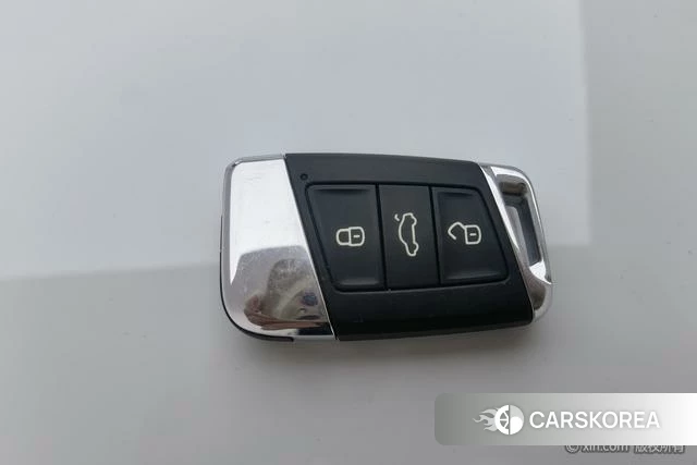 Volkswagen CC id 4273669 из Китая 11