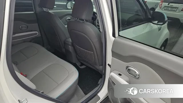 Kia Soul EV id 3526455 из Кореи 11