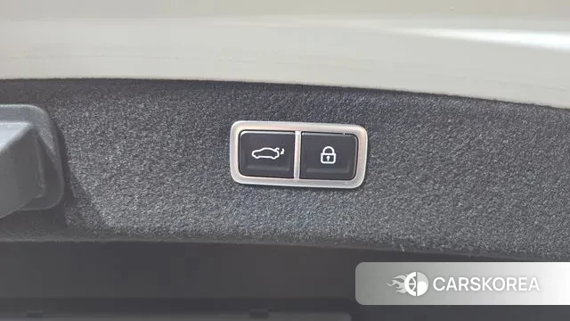 Genesis Electrified G80 (RG3) id 3406348 из Кореи 11