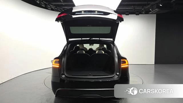 Tesla Model X id 4591575 из Кореи 11