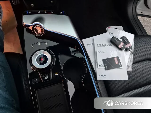 Kia EV6 id 3280283 из Кореи 11