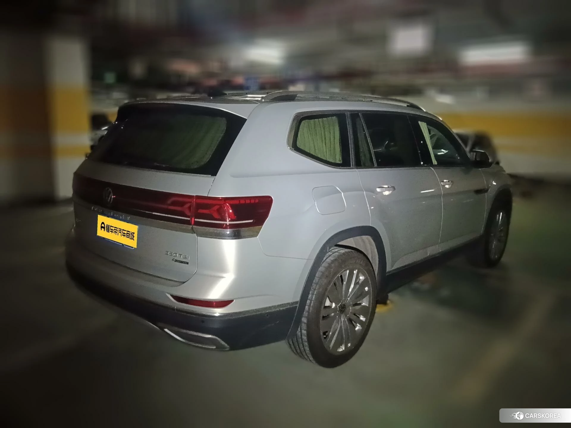 Volkswagen Tourang id 4513714 из Китая 11