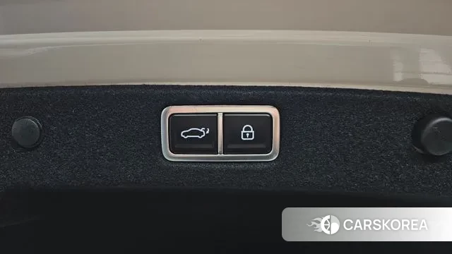 Hyundai Grandeur (GN7) id 3437041 из Кореи 11