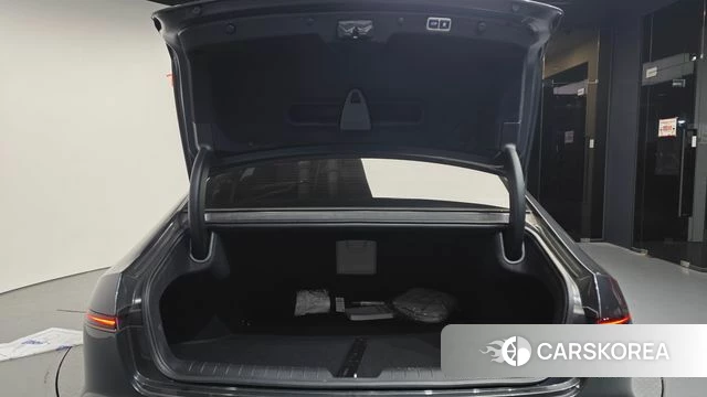 Hyundai Grandeur (GN7) id 4178309 из Кореи 11