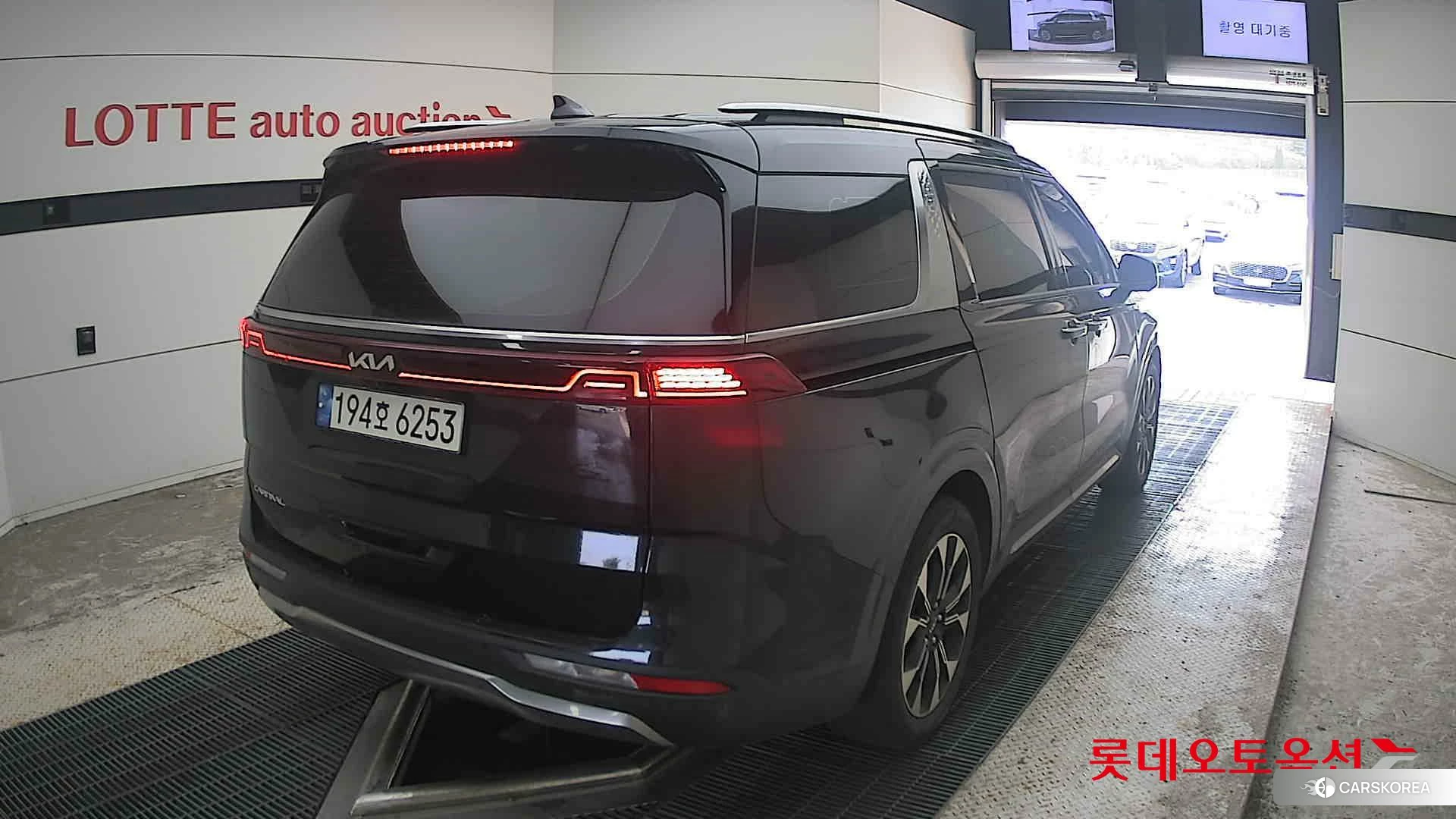 Kia Carnival id 4664311 из Кореи 11