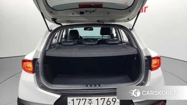 Kia Stonic id 3444111 из Кореи 11