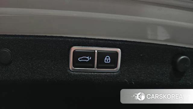 Hyundai Grandeur Hybrid (GN7) id 4904565 из Кореи 11